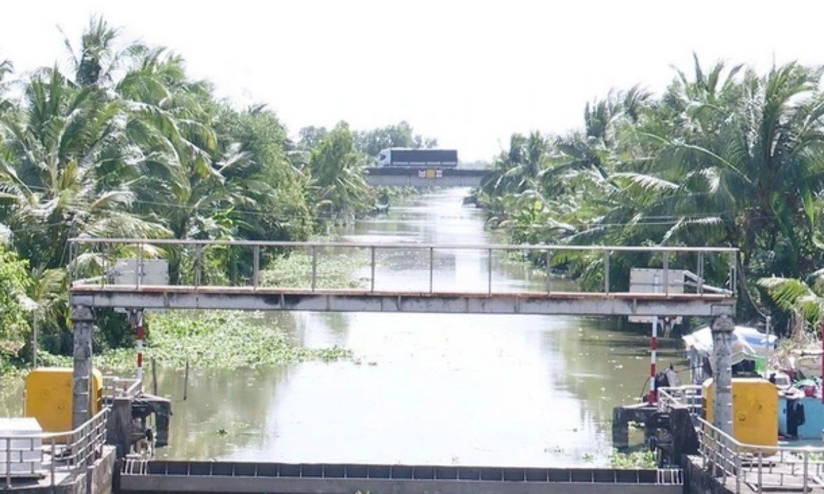 Đồng bằng sông Cửu Long đối mặt cao điểm xâm nhập mặn