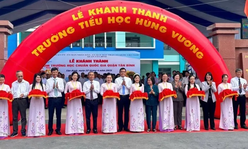  TPHCM đưa vào hoạt động cụm trường học chuẩn quốc gia 