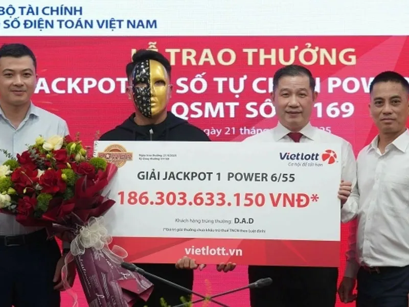 voh-gen-z-tai-binh-duong-trung-jackpot-186-ty-dong-nhung-noi-khong-ai-tin