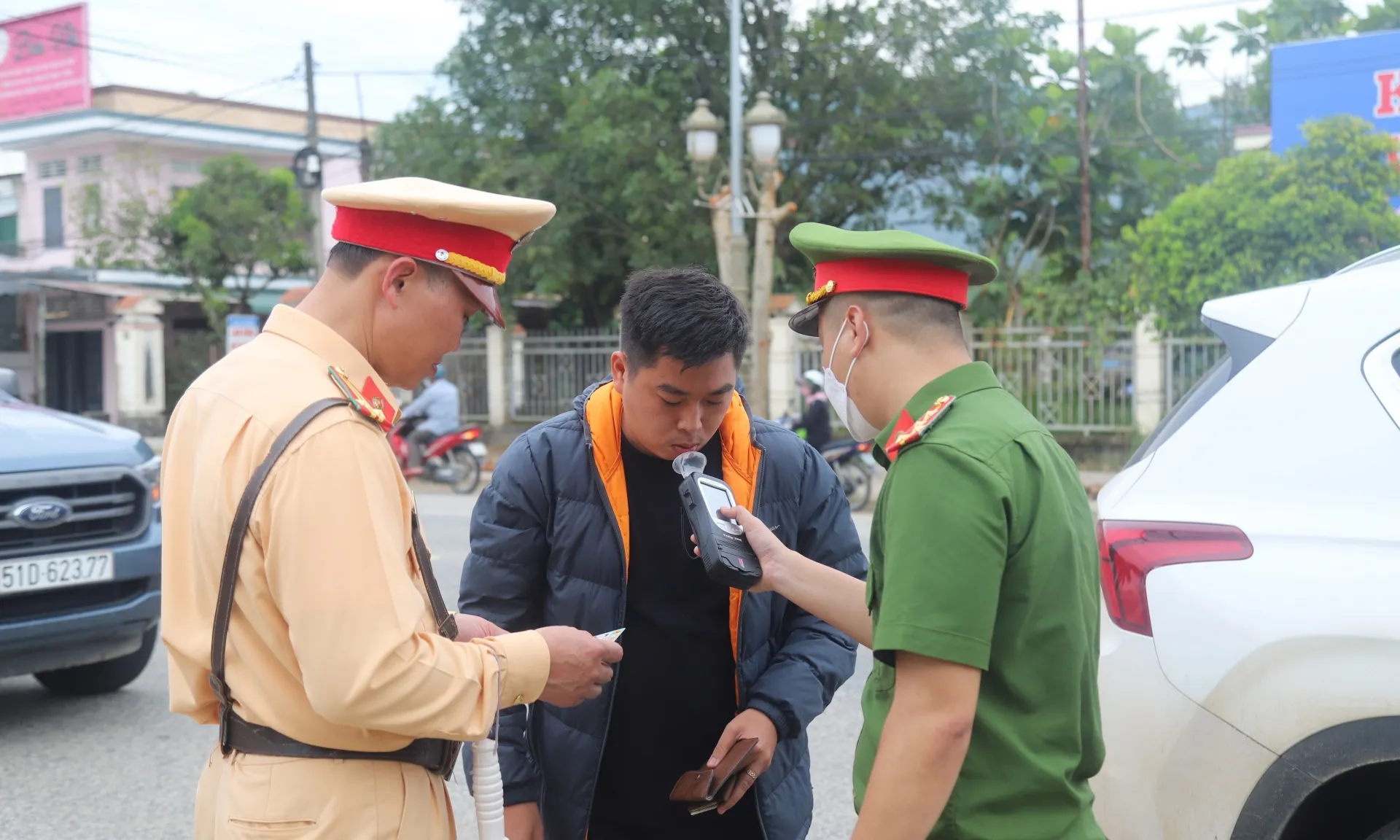 anh_2_20231115173204