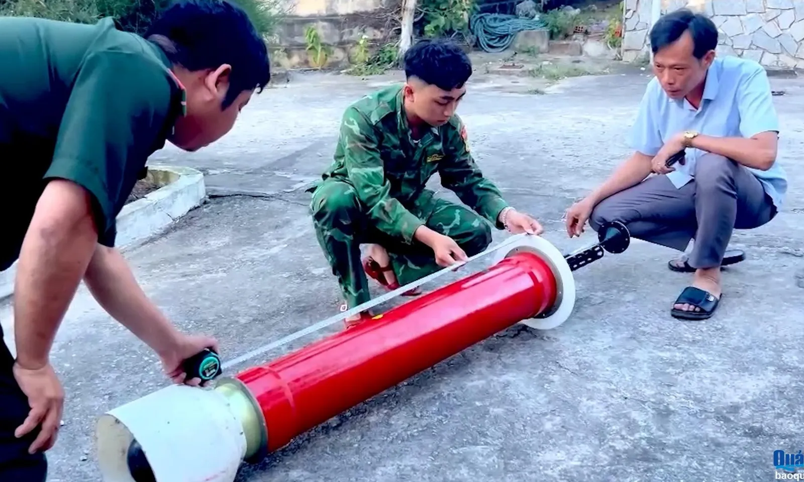Ngư dân vớt được vật thể lạ trên vùng biển Trường Sa
