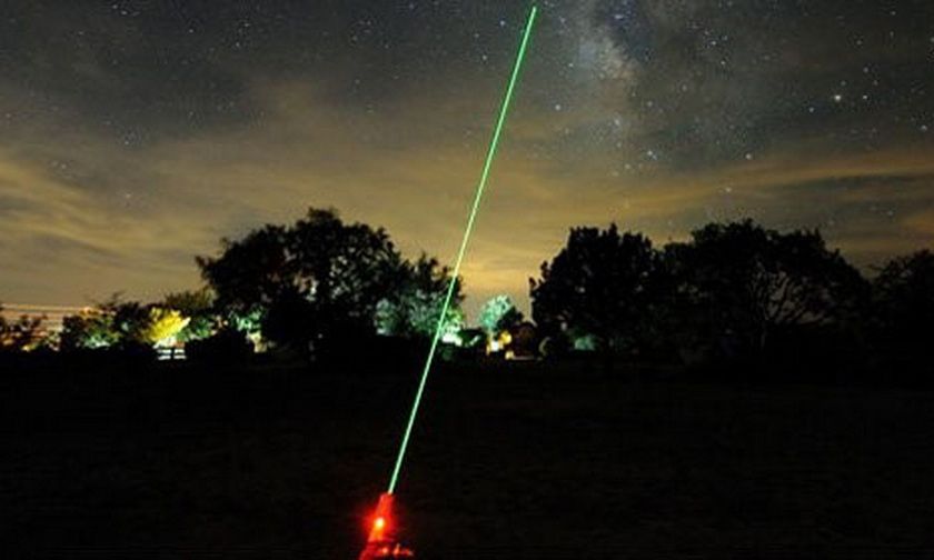 Quảng Nam yêu cầu xử lý tình trạng chiếu laser vào máy bay gần sân bay Đà Nẵng