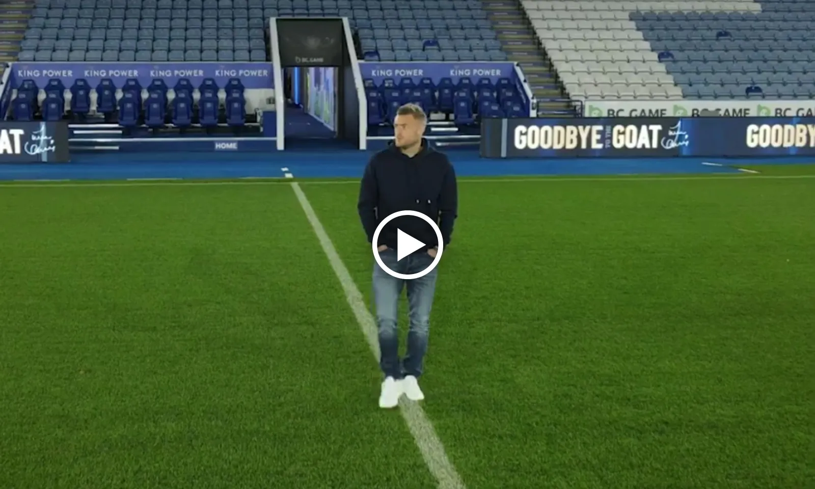 Video: Vardy làm điều xúc động ngày chia tay Leicester
