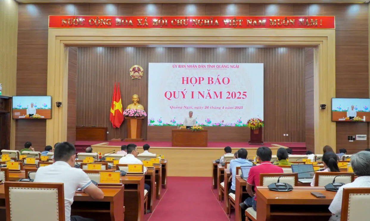 Quảng Ngãi đối mặt thách thức tiến độ các dự án giao thông trọng điểm