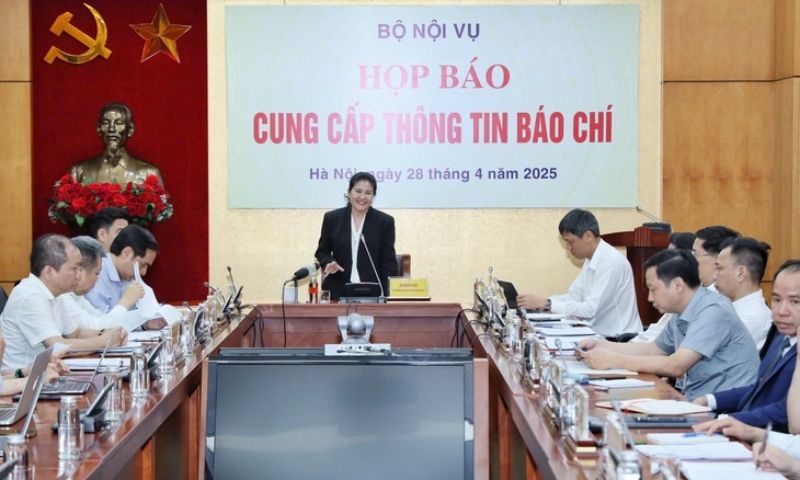 Bộ Nội vụ lý giải việc bỏ thị xã, thành phố thuộc tỉnh