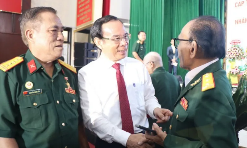 Tri ân chiến sĩ 5 cánh quân Chiến dịch Hồ Chí Minh