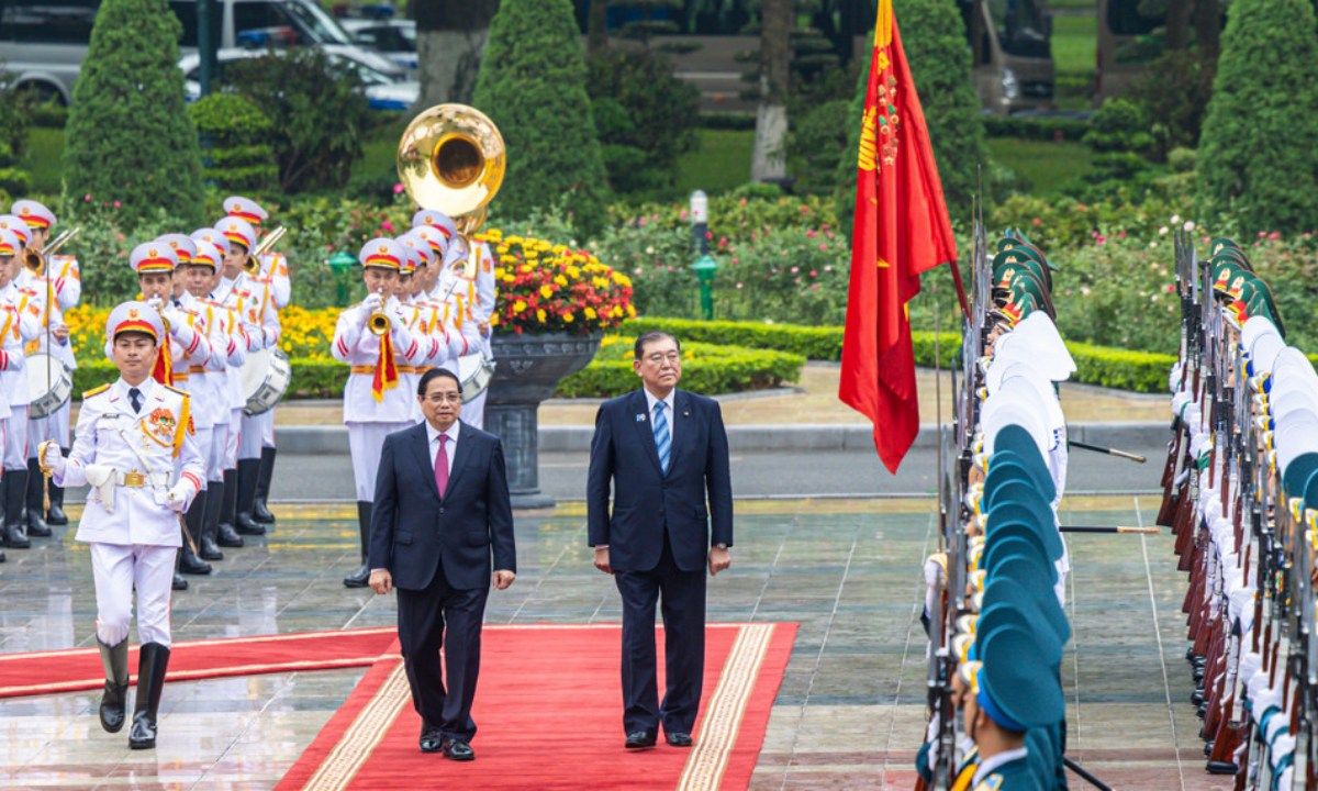 Thủ tướng Phạm Minh Chính chủ trì lễ đón Thủ tướng Nhật Bản