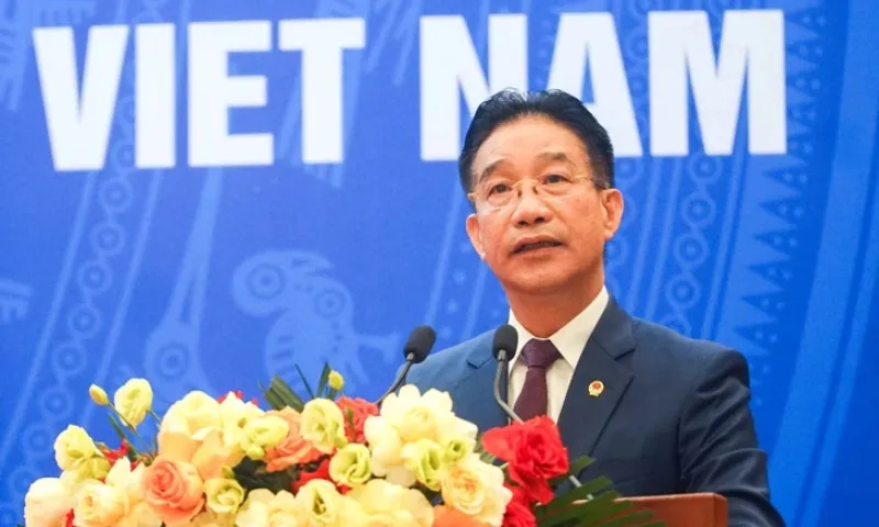Đặc xá cho 8.055 phạm nhân, 25 người nước ngoài