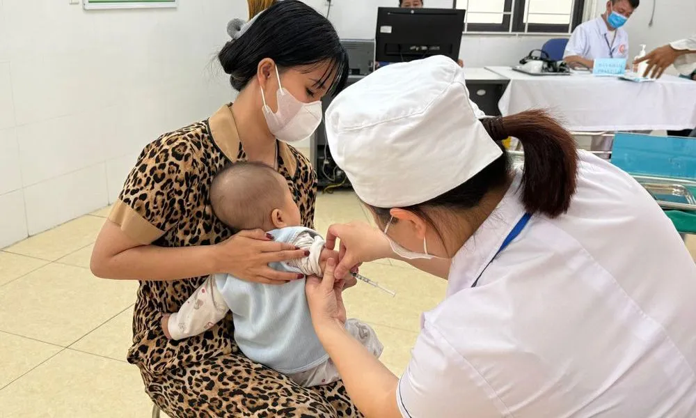 Bộ Y tế thúc đẩy chiến dịch tiêm vaccine sởi đợt 3