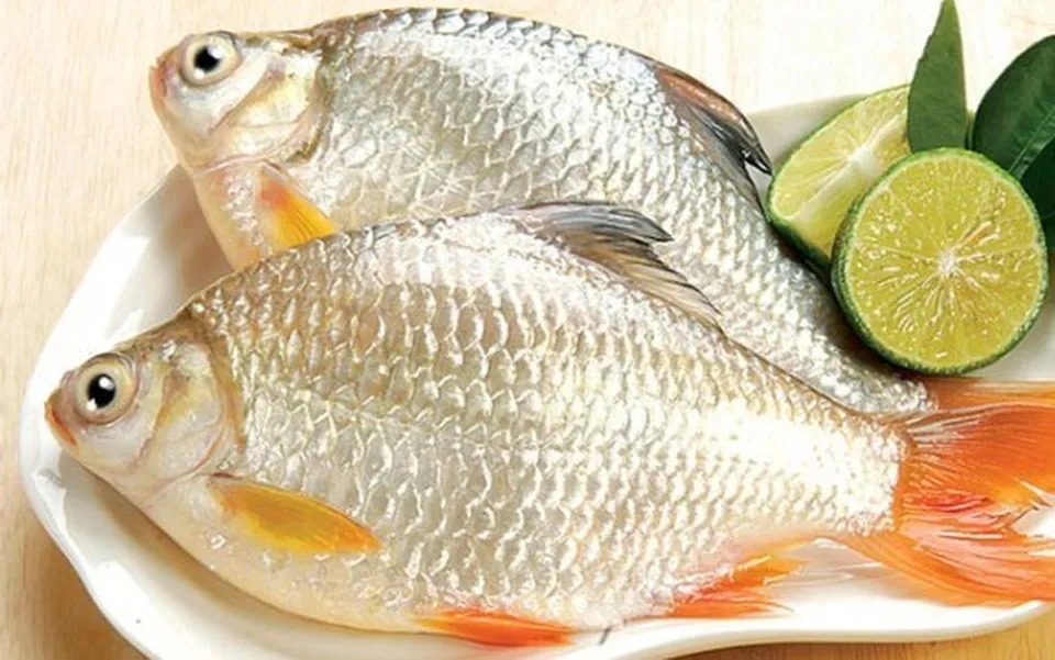 4-cach-khu-mui-tanh-cua-ca-3-phunutoday-vn-1448188042580-0-0-400-544-crop-1448188182465-1508641949619