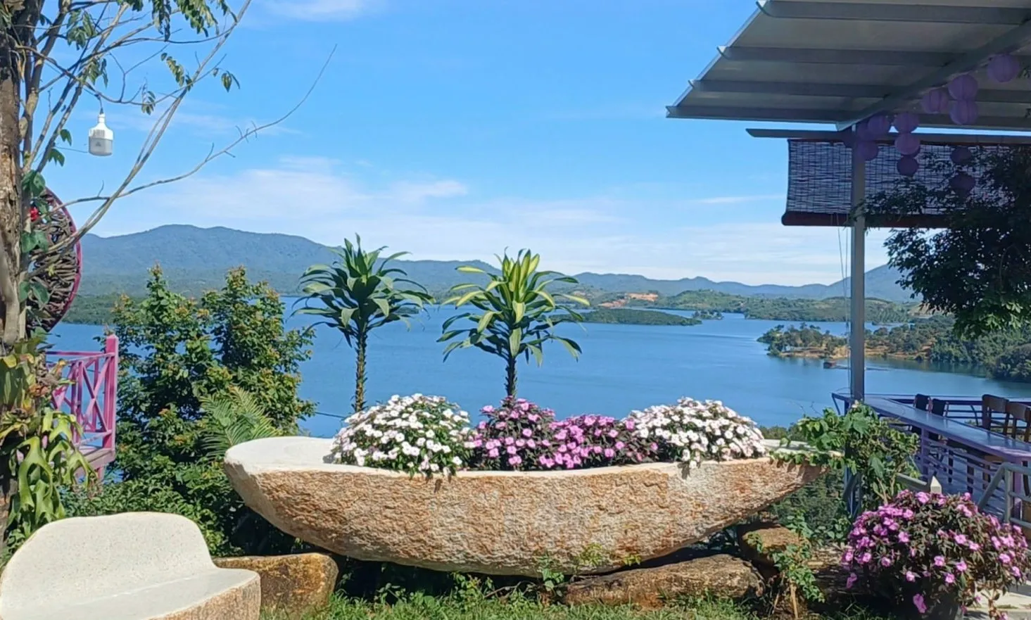 Du lịch Đa Mi hút khách dịp lễ 30/4 và 1/5 nhờ đặc sản trái cây đầu mùa