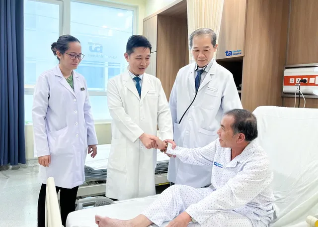 benhnhanhoangvandoan-1746001102701188307453