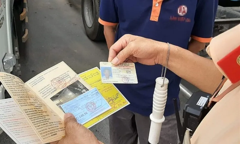 Chính phủ đề xuất tăng mức phạt vi phạm hành chính lĩnh vực giao thông, môi trường, xây dựng 