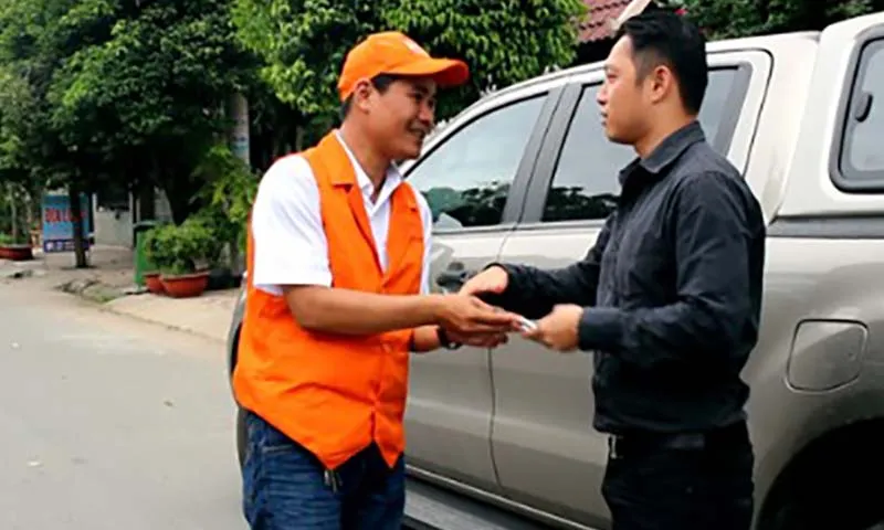 Dịch vụ bạn uống, tôi lái gia tăng khách hàng