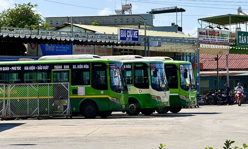 Các bến xe ở Đồng Nai tăng 50% khách so với ngày thường