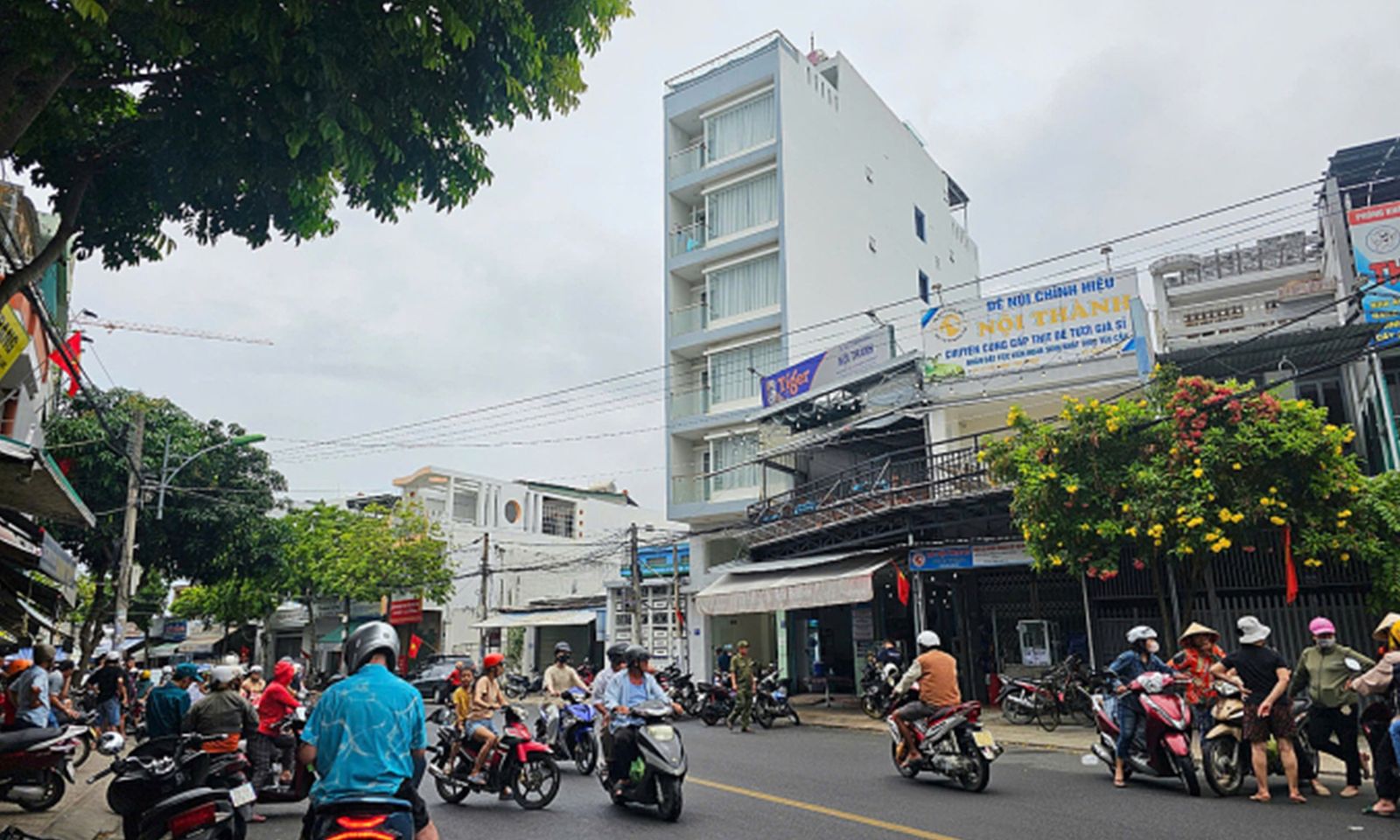 Phát hiện thi thể 3 người cùng gia đình trong căn hộ du lịch tại Nha Trang