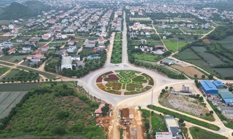 Ninh Bình làm đường kết nối đồng bằng với vùng núi và duyên hải