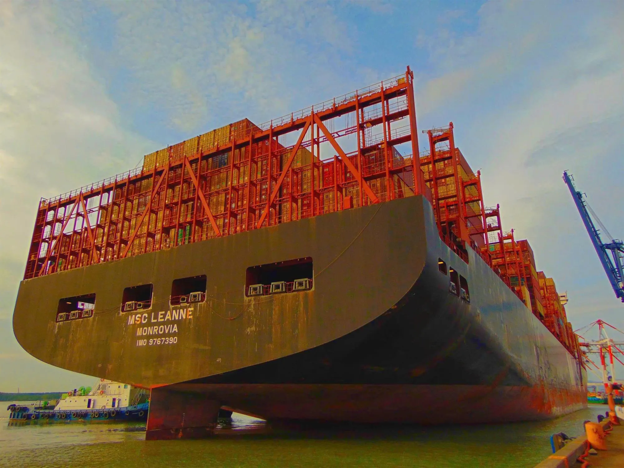 z65595922064467eb9371e7da7d889faa0acd3fe929d98-1746101103412262933918