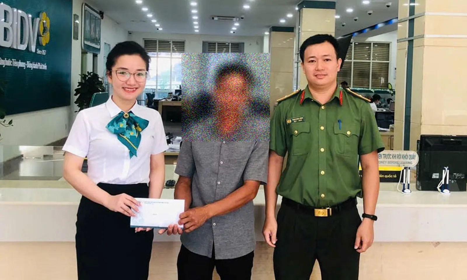 Chàng trai Jrai suýt bị lừa hàng chục triệu đồng vì kết bạn qua mạng với bạn gái nước ngoài