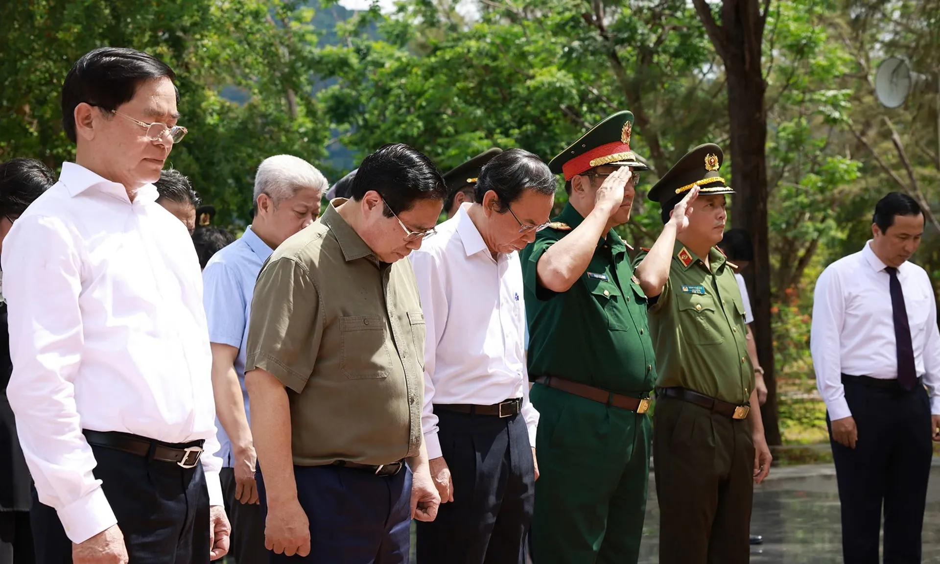 thu-tuong-pham-minh-chinh-030525-1