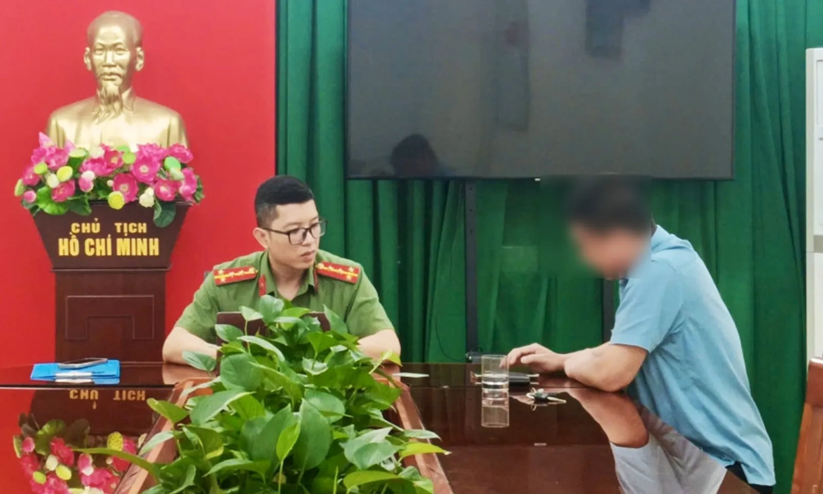 Xử lý đối tượng đăng tải thông tin xuyên tạc về lễ diễu binh