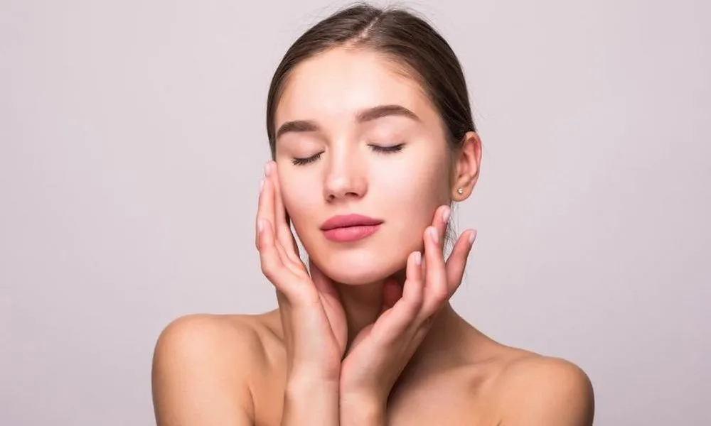 7 biện pháp tự nhiên duy trì làn da trẻ trung, khỏe mạnh