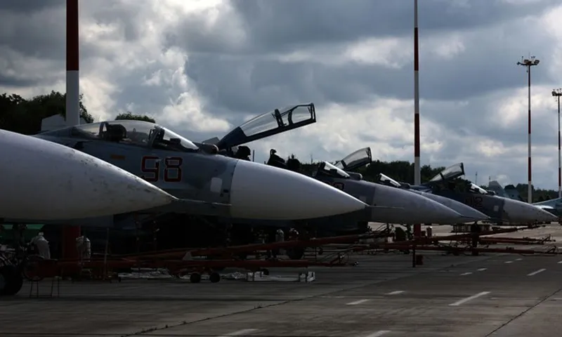 Máy bay chiến đấu tại một căn cứ không quân của Nga. Ảnh Sputnik