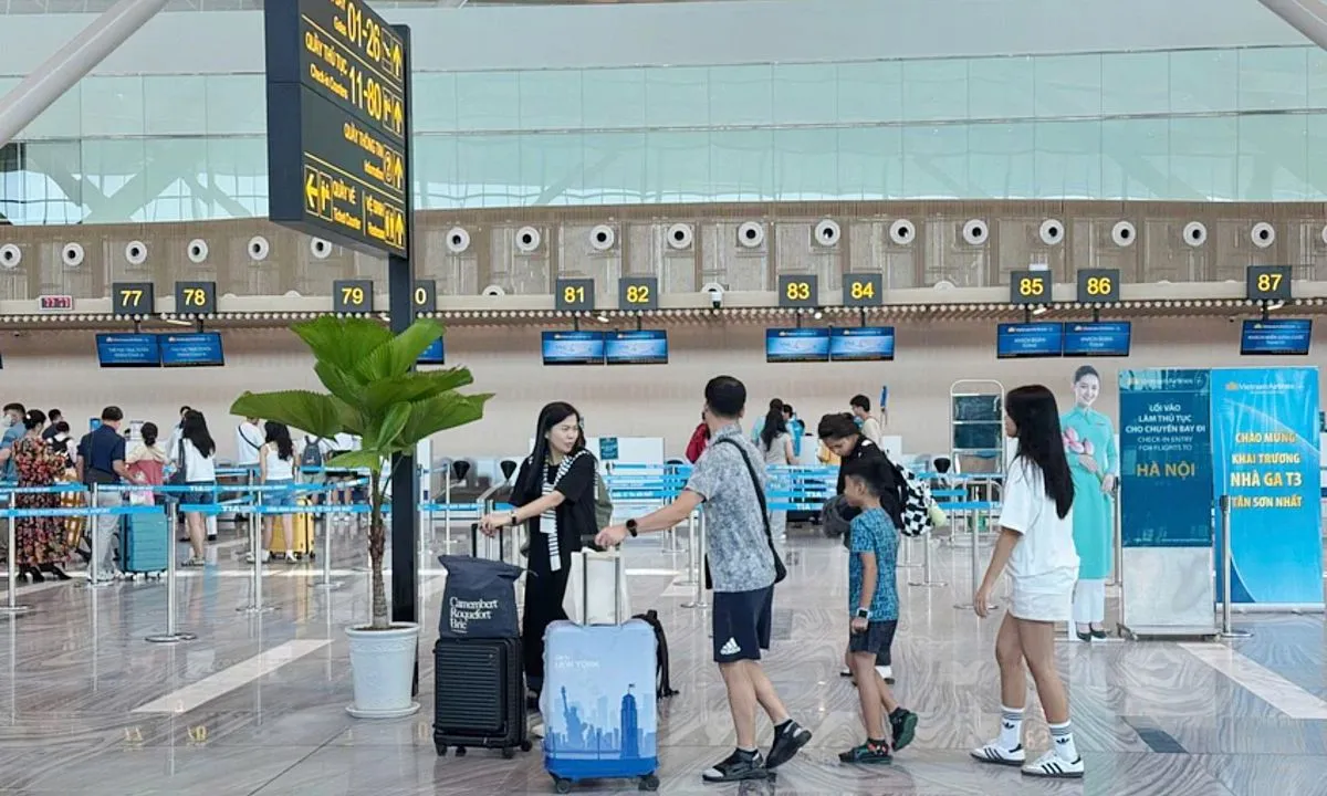 tan-son-nhat-100-1-5644-7627.jpg.webptan son nhat_voh