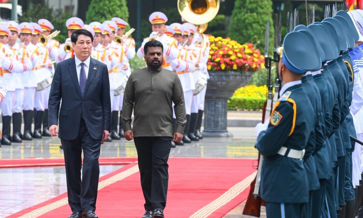 Chủ tịch nước Lương Cường chủ trì lễ đón Tổng thống Sri Lanka