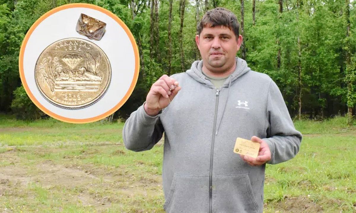 Người đàn ông nhặt được viên kim cương gần 4 carat trong công viên ở Mỹ