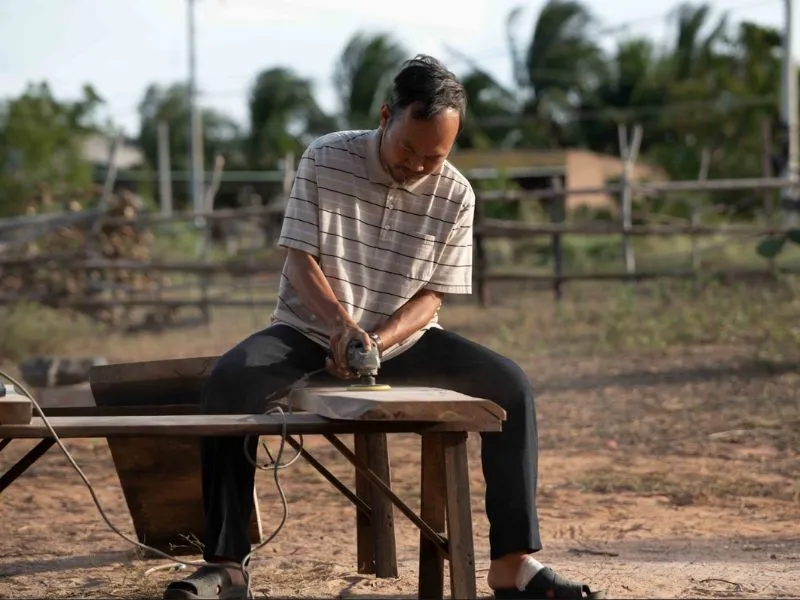 lat-mat-8-review-nhan-vat