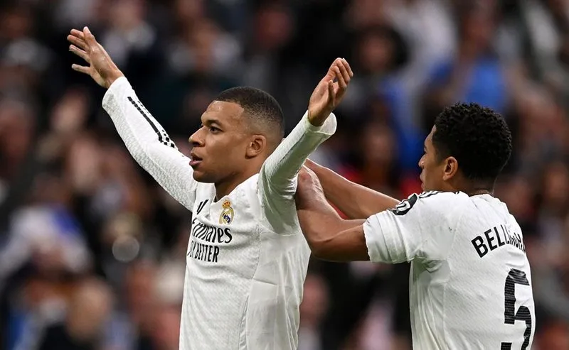 Mbappe ghi cú đúp vào lưới Celta Vigo. Ảnh: Internet