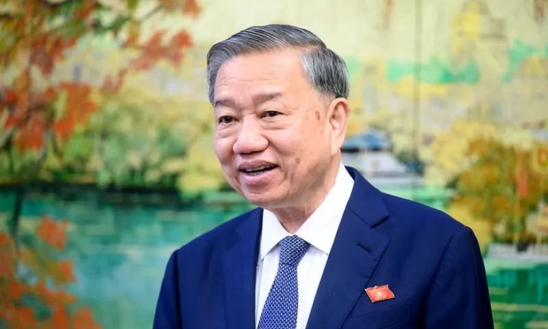Sửa Hiến pháp phải sát thực tiễn, hợp lòng dân