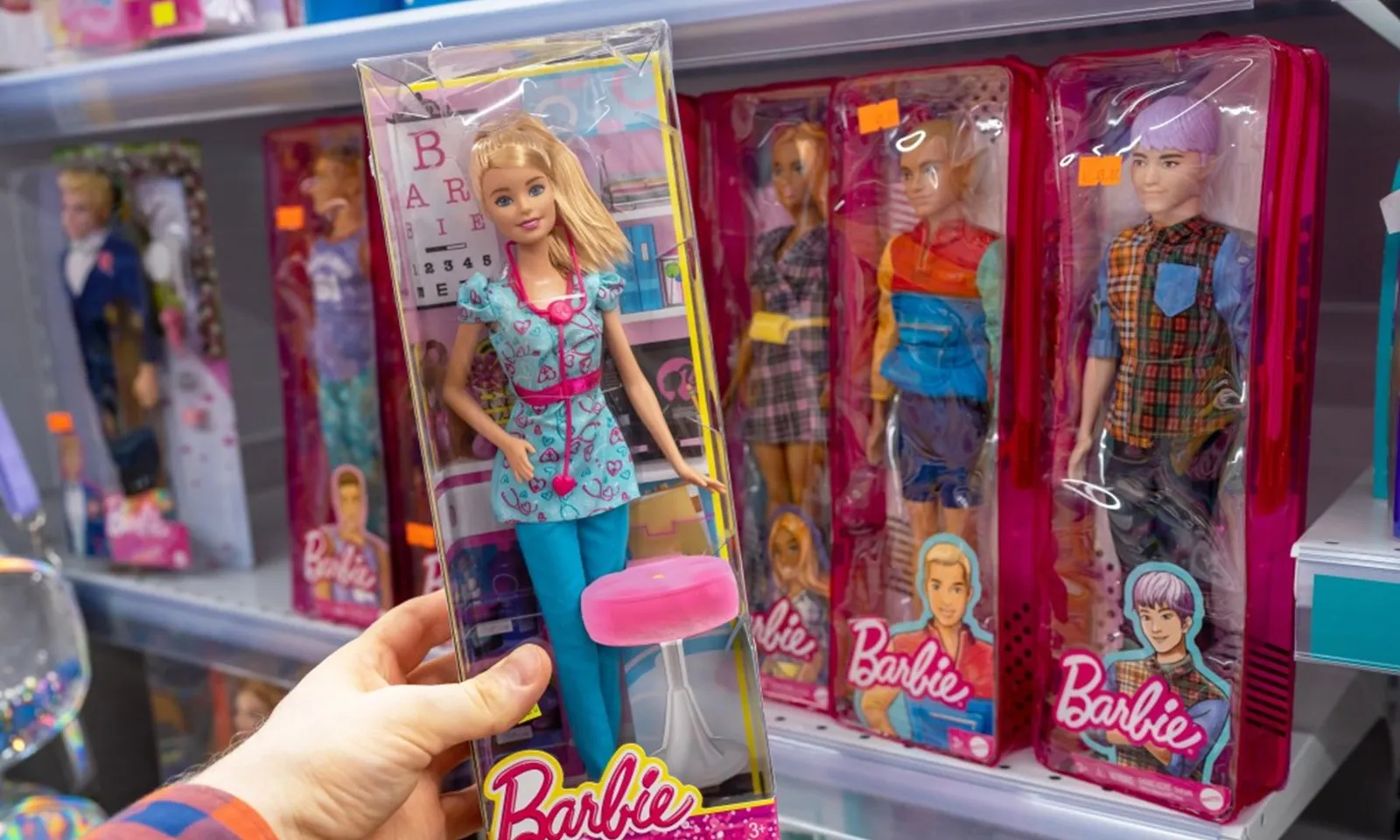 Mỹ: Đến lượt búp bê Barbie, ô tô Hot Wheels cùng nhiều loại đồ chơi tăng giá vì thuế quan