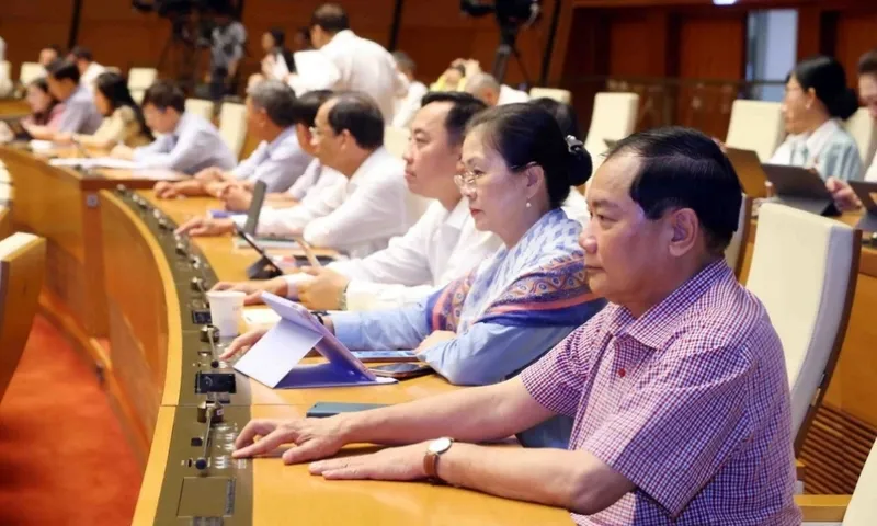 Bắt đầu lấy ý kiến toàn dân về sửa đổi Hiến pháp