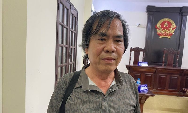 Xét xử vụ cựu sinh viên kiện Trường ĐH Kinh tế Quốc dân đòi bồi thường hơn 43 tỷ đồng