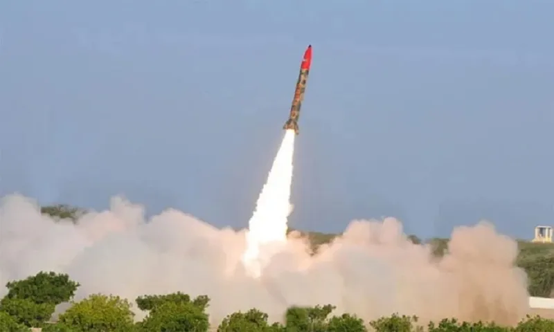 Pakistan liên tiếp thử tên lửa trong bối cảnh căng thẳng leo thang với Ấn Độ