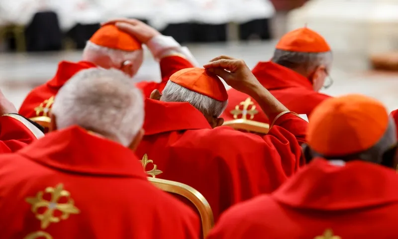 133 Hồng y bắt đầu mật nghị tại Vatican bầu Giáo hoàng mới