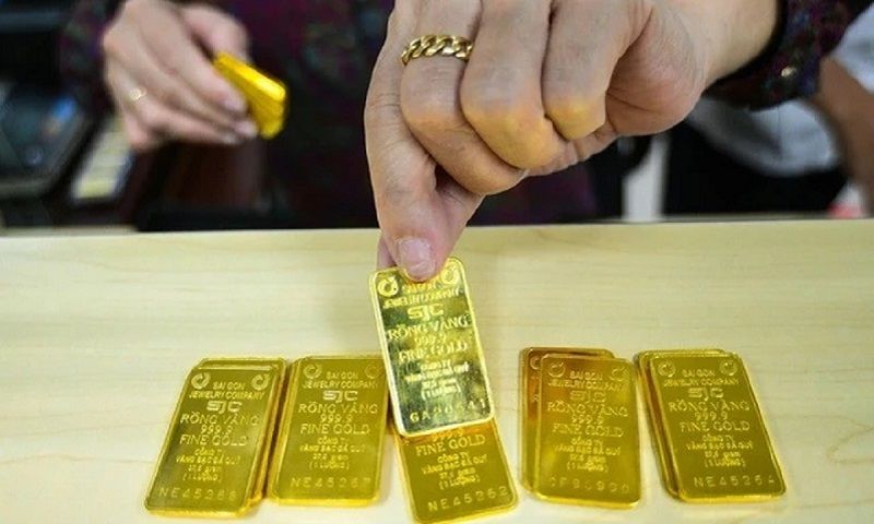 Giá vàng ngày 7/5 tiếp tục tăng, vượt xa giá thế giới