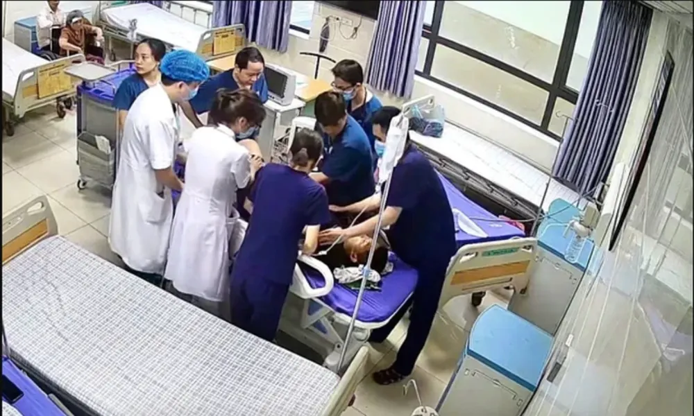 Phạt hành chính người đàn ông hành hung nhân viên y tế trong phòng cấp cứu