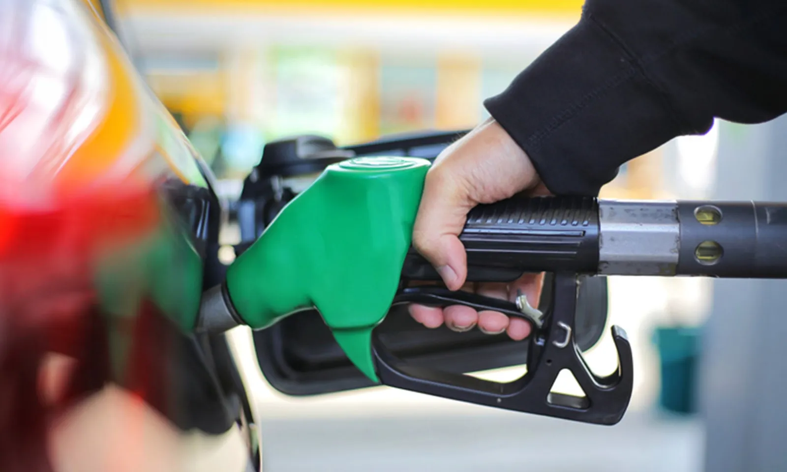 Chiều 8/5: Giá xăng dầu đồng loạt giảm