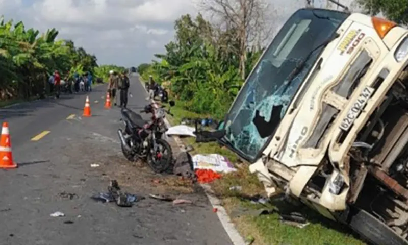 Bắt tạm giam tài xế xe chở rác gây tai nạn làm 4 người tử vong