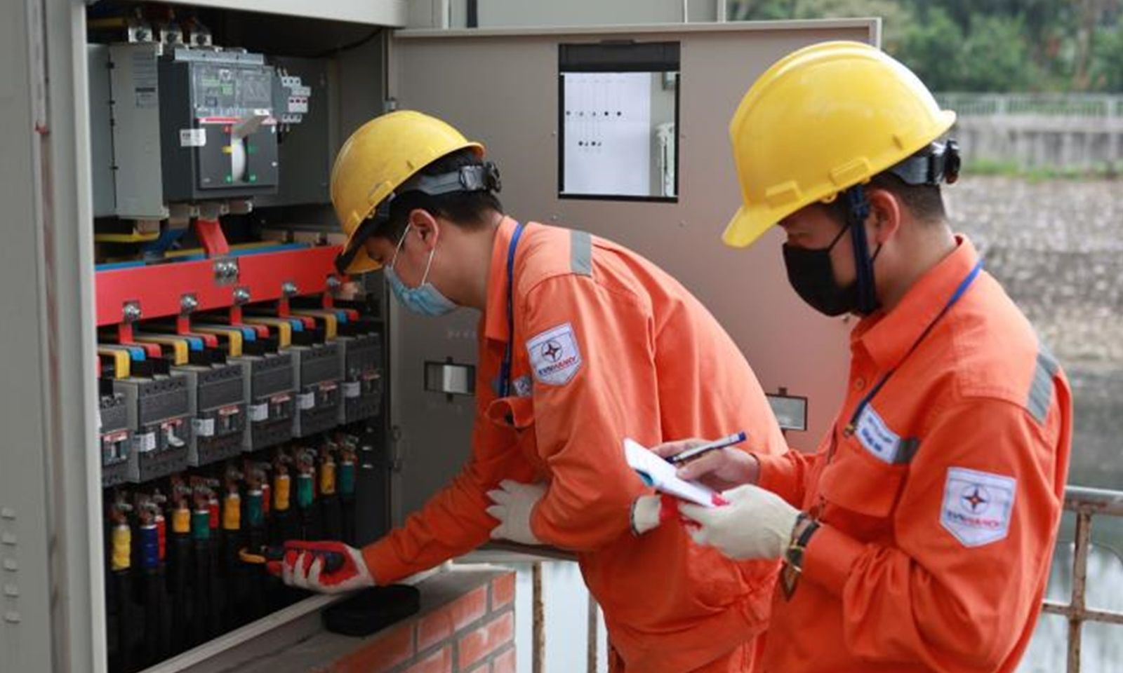 Giá điện tăng khoảng 4,8% từ ngày 10/5