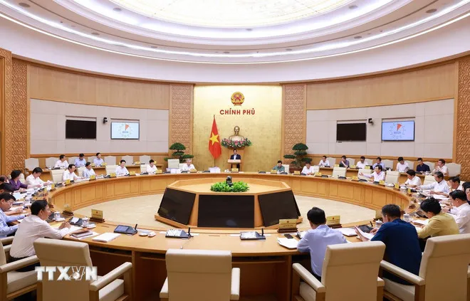 thu-tuong-pham-minh-chinh-chu-tri-cuoc-hop-chinh-phu-chuyen-de-ve-viec-sap-xep-don-vi-hanh-chinh-cac-cap-8021748