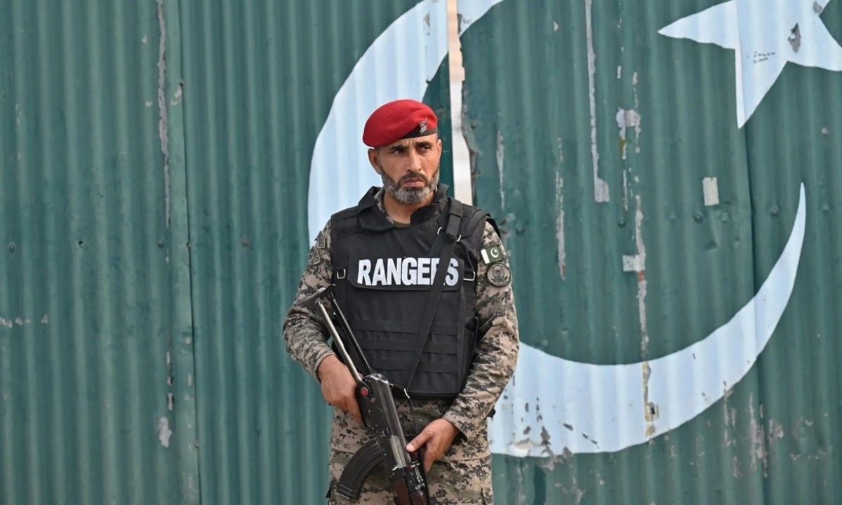 Pakistan cáo buộc Ấn Độ “dội tên lửa” vào loạt căn cứ chiến lược