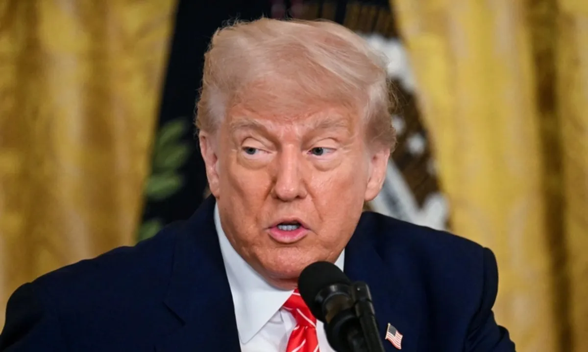 Ông Trump tuyên bố giữ mức thuế cơ bản 10% với tất cả bất chấp thỏa thuận