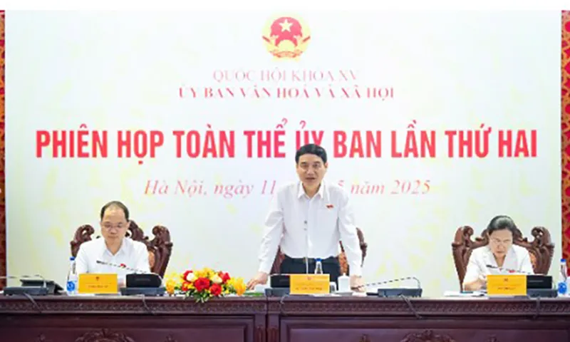 Điểm tin chiều 11/5: Miễn học phí học sinh cả nước | Đã xóa gần 209.000 căn nhà tạm, dột nát