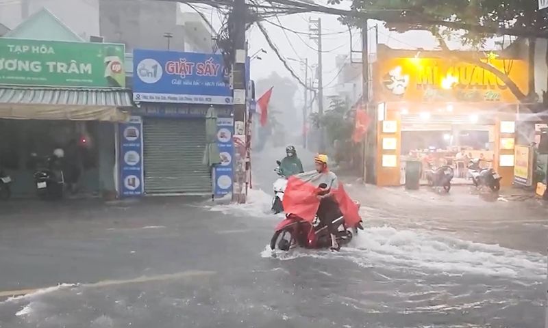 Trận mưa hôm qua thuộc loại dị thường hiếm gặp ở TPHCM