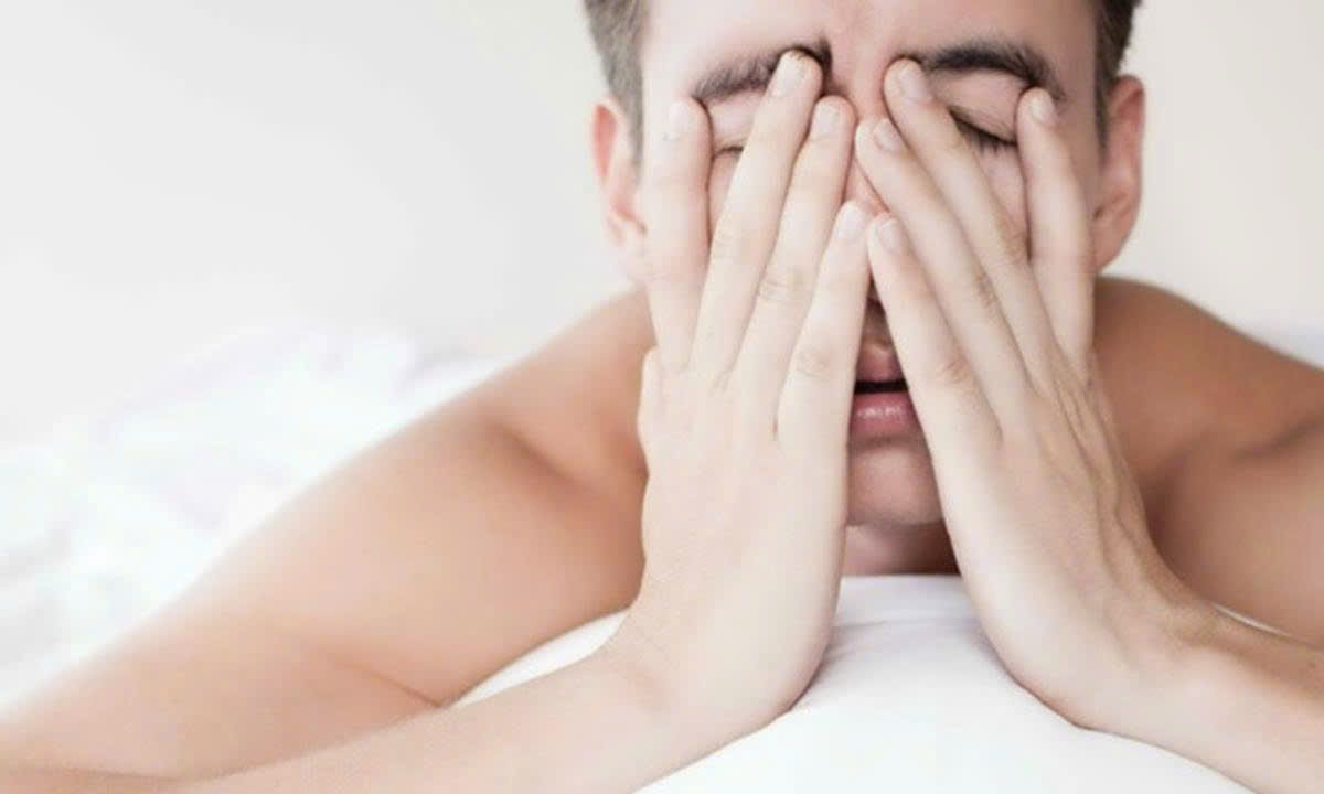 Thức giấc giữa đêm: Cơ thể đang báo động gì?