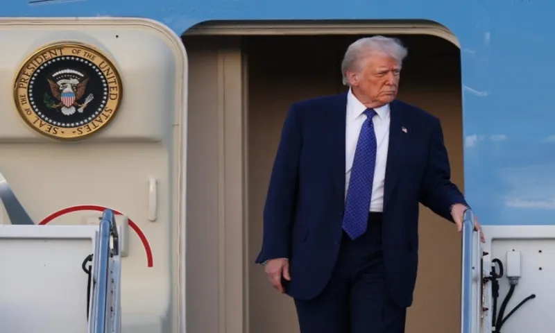 Chính quyền Trump sẽ nhận máy bay từ Hoàng gia Qatar làm chuyên cơ “Không Lực Một”?